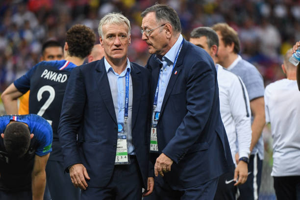 挥了至关重 挥了至关重